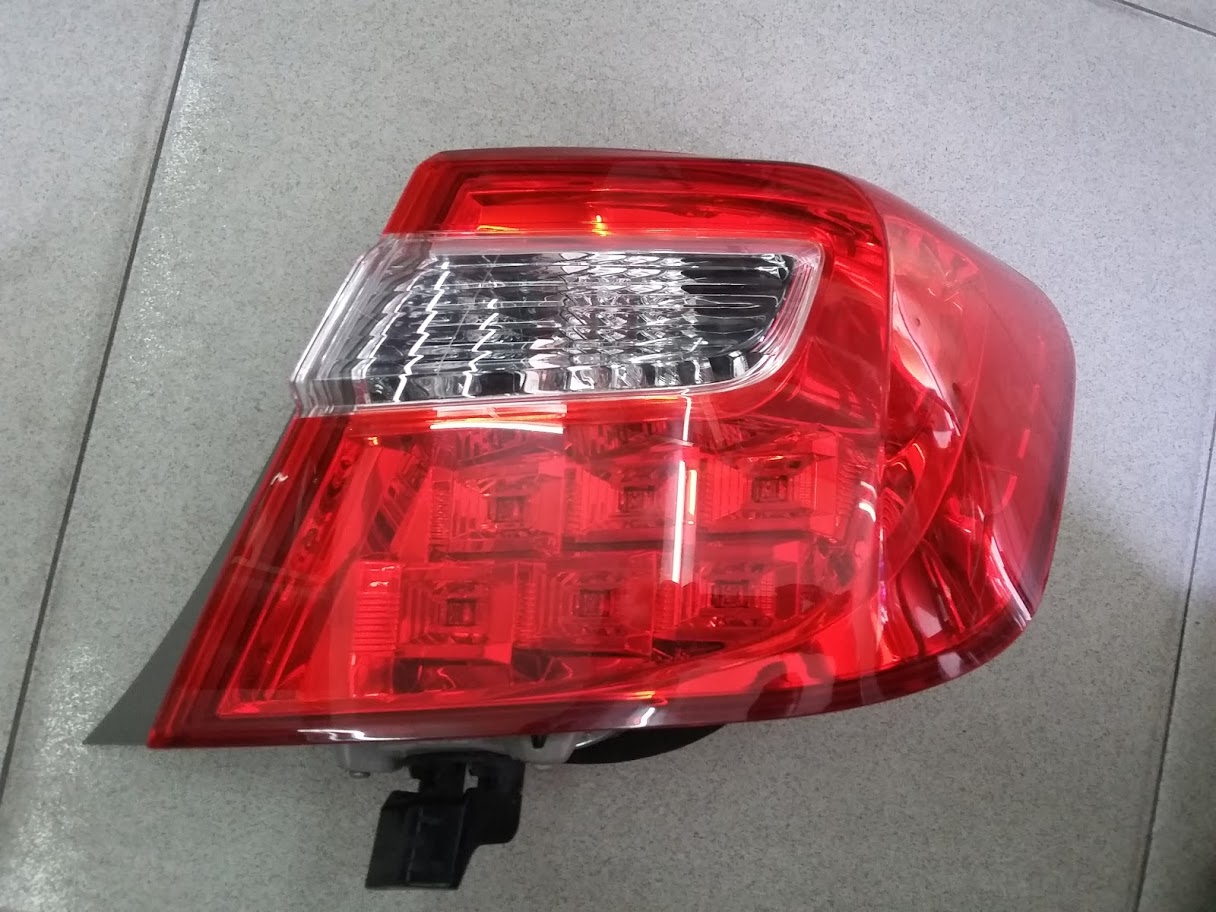 Đèn Hậu Ngoài CAMRY 2012 2013 2014 81550-06540 8155006540 81560-06540 8156006540
